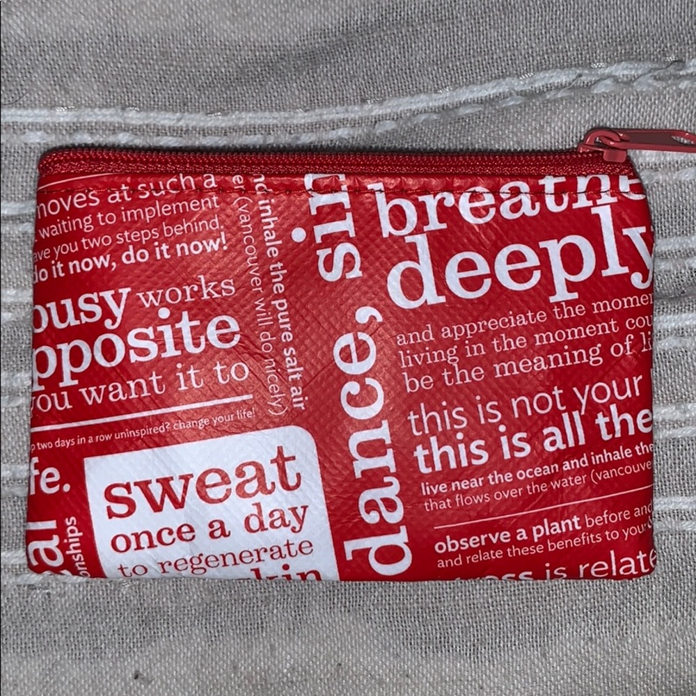 Lulu lemon mini wallet and reusable bag